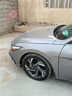 هیوندای ئەلەنترا